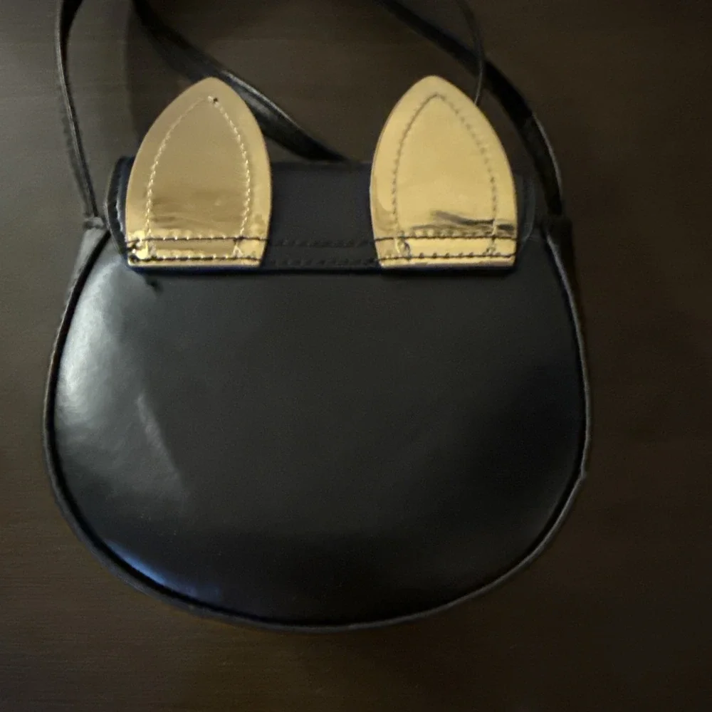 black kitty shaped crossbody purse‎ 6x5